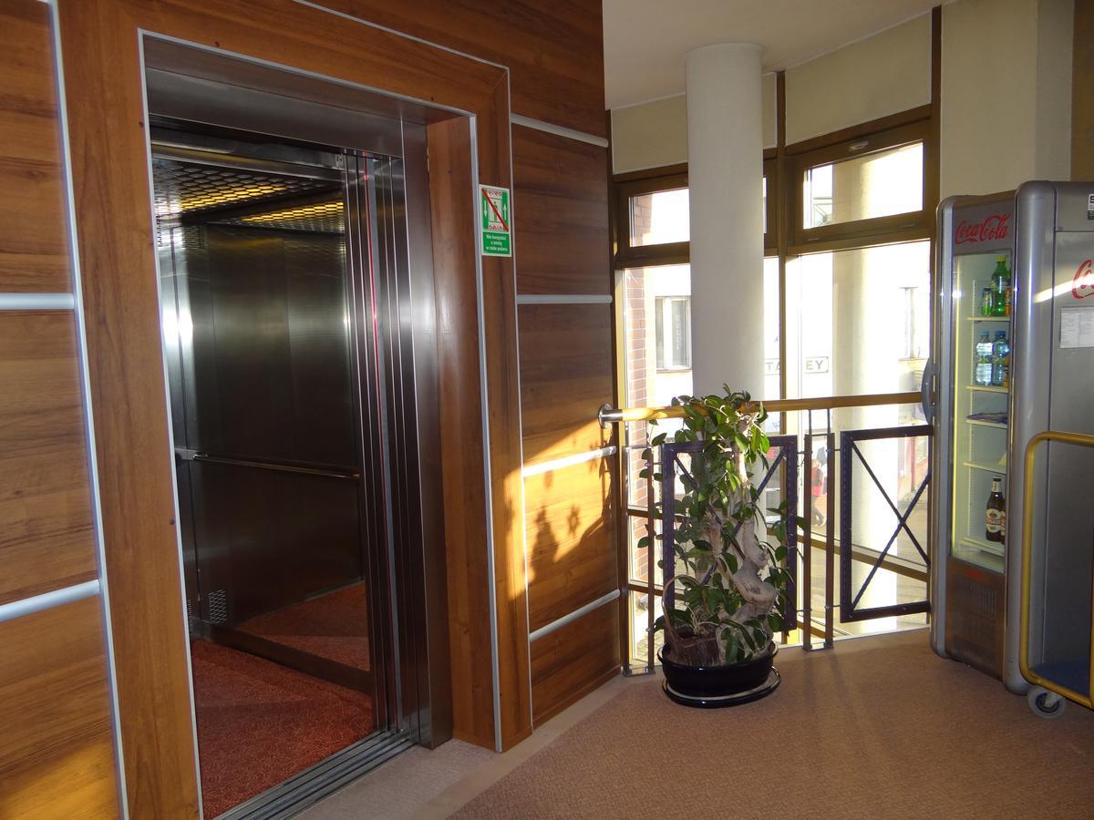 Grot Hotel Malbork Exterior photo