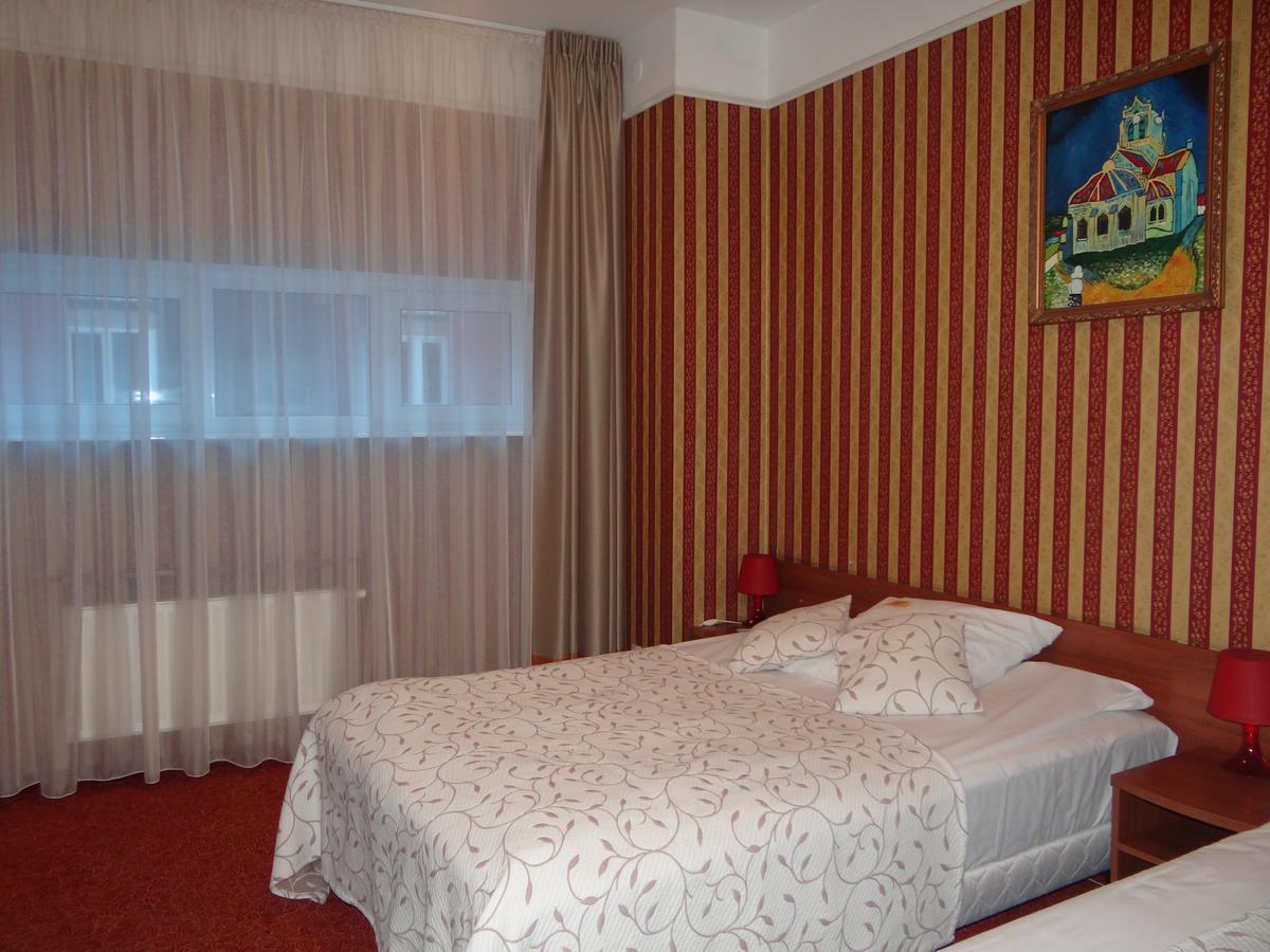 Grot Hotel Malbork Exterior photo