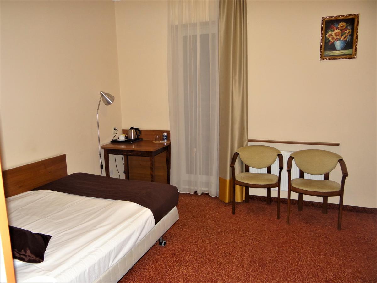 Grot Hotel Malbork Exterior photo
