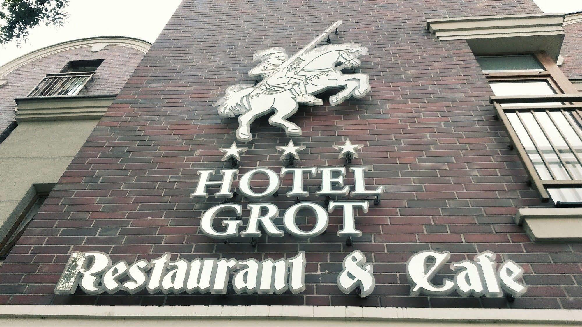 Grot Hotel Malbork Exterior photo