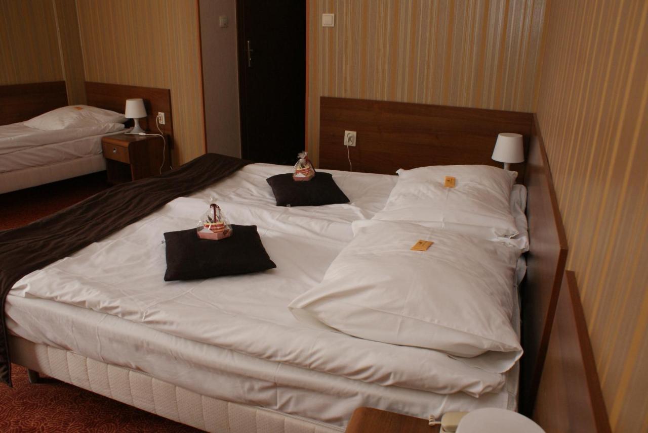 Grot Hotel Malbork Exterior photo
